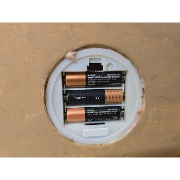 New Light-Up Nativity Figurine Hand-Painted Resin Christmas Tells a Story - Picture 6 of 8